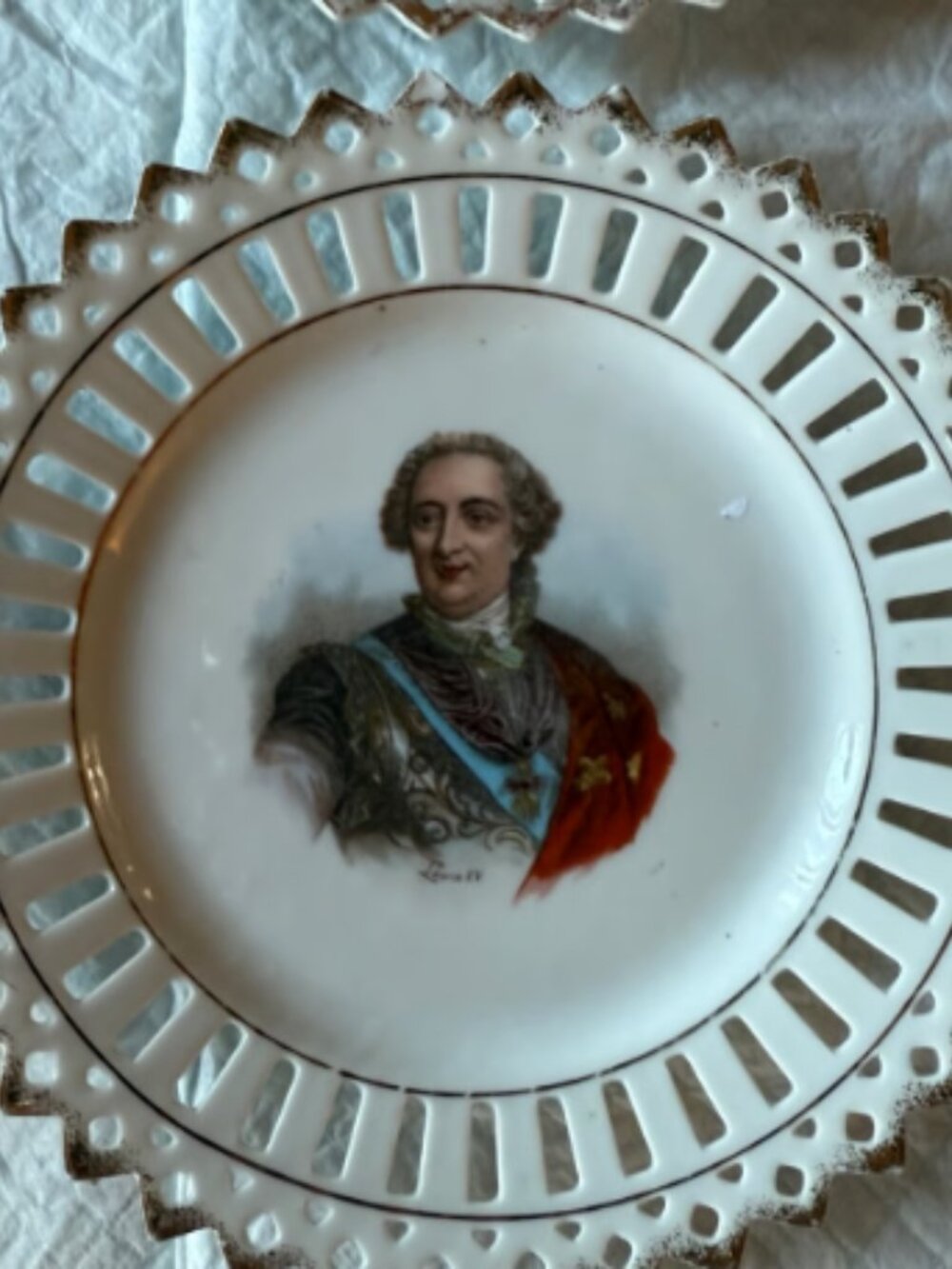 Vintage Plate of the Medici Family this one featuring Luie XV
